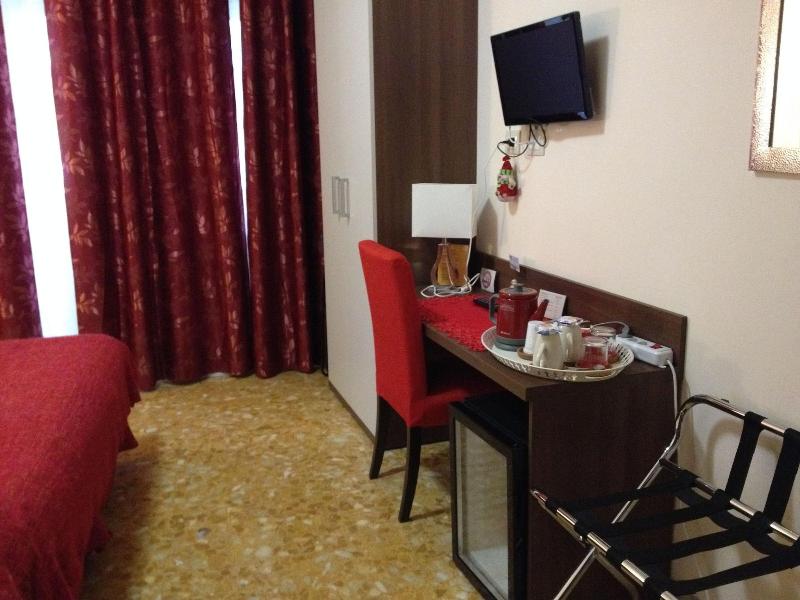B&B Vatican Golden Rooms - Lobi