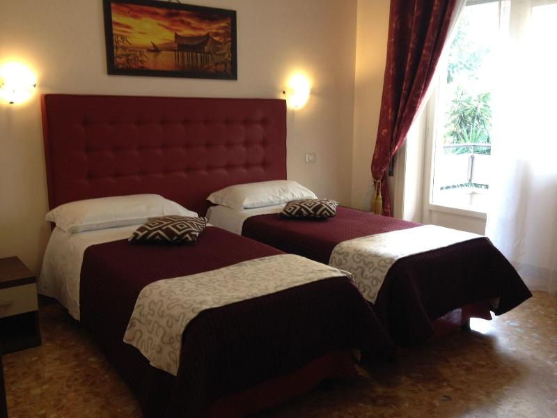 B&B Vatican Golden Rooms - Oda