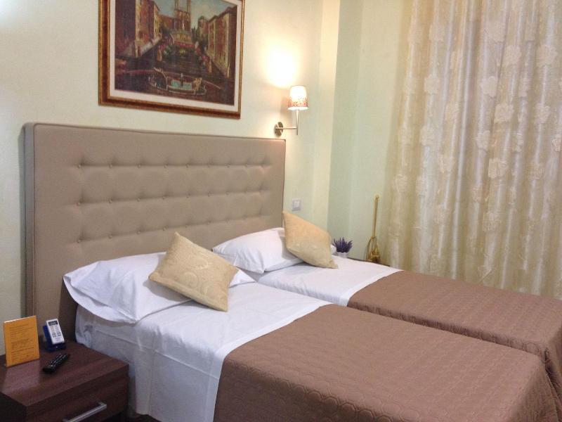 B&B Vatican Golden Rooms - Oda