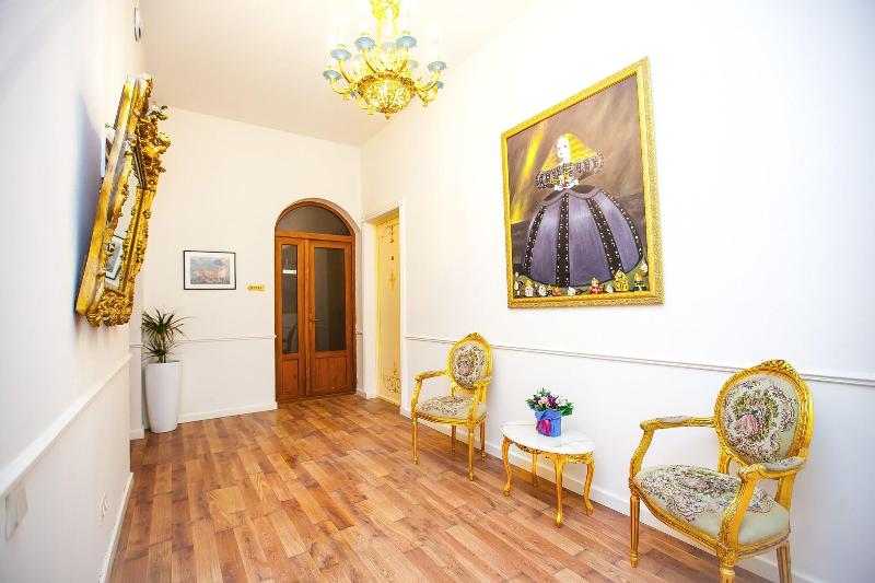 Hotel Rustaveli - Genel
