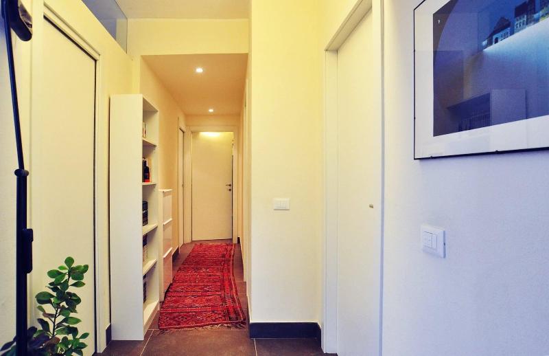 Art House Margine Rosso - Lobi