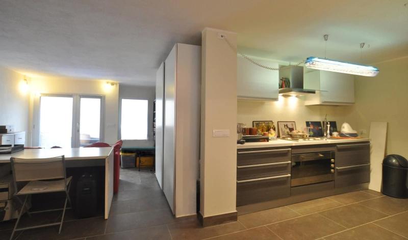 Art House Margine Rosso - Oda