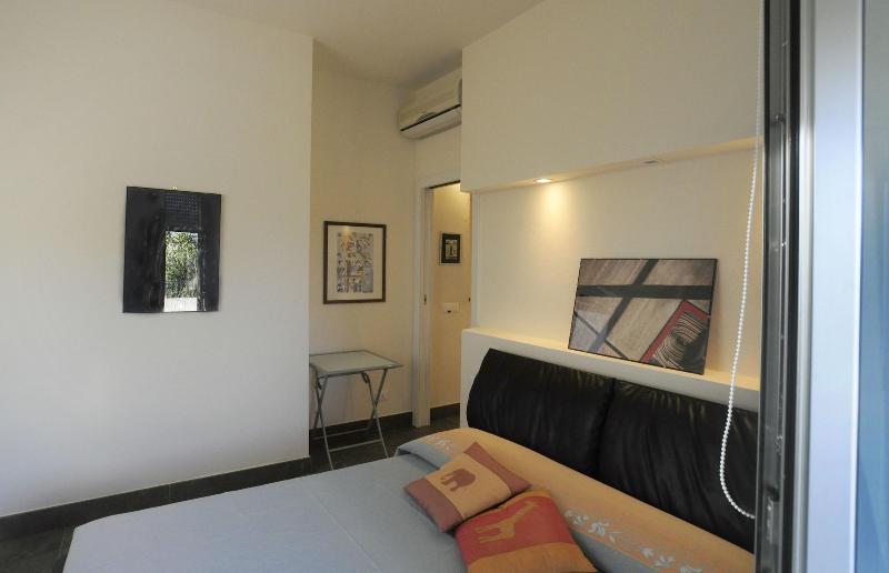 Art House Margine Rosso - Oda