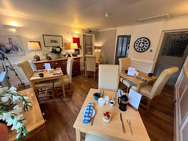 Eagle View Guest House - Genel