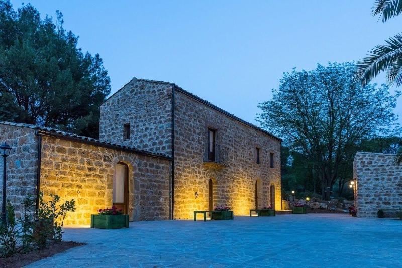 La Quercia e l'Asino - Genel