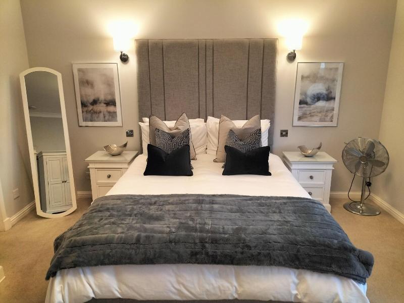 Springfield Lodge Bed And Breakfast - Oda