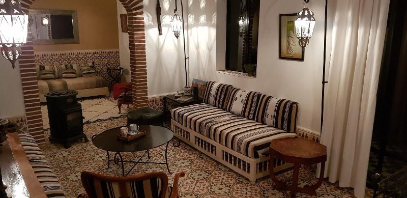Riad M'haïta - Lobi