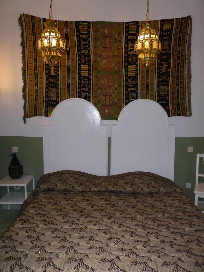 Riad M'haïta - Oda