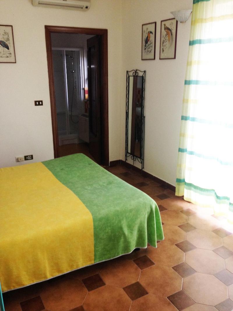 Bed & Breakfast Villa Flora - Oda