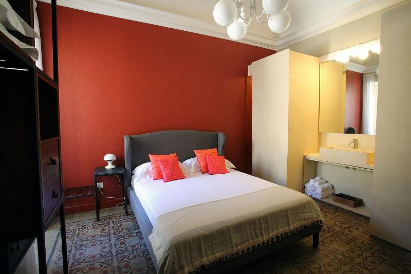 Avolio Tailored Rooms - Oda