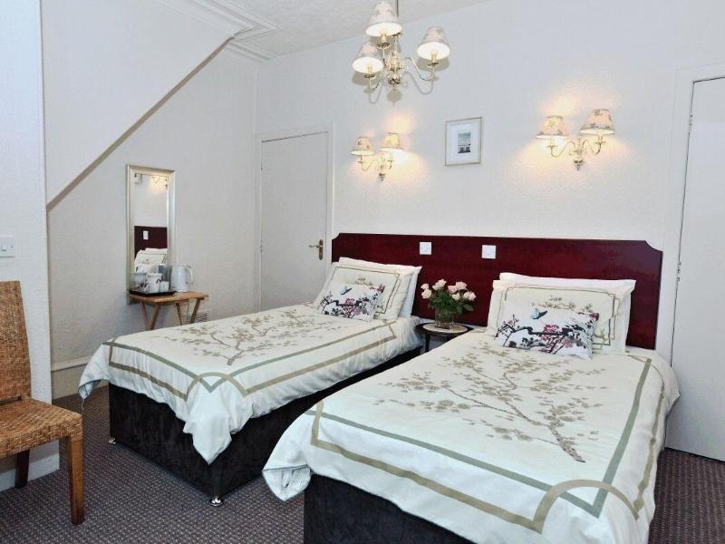 Brentwood Villa Bed And Breakfast - Oda
