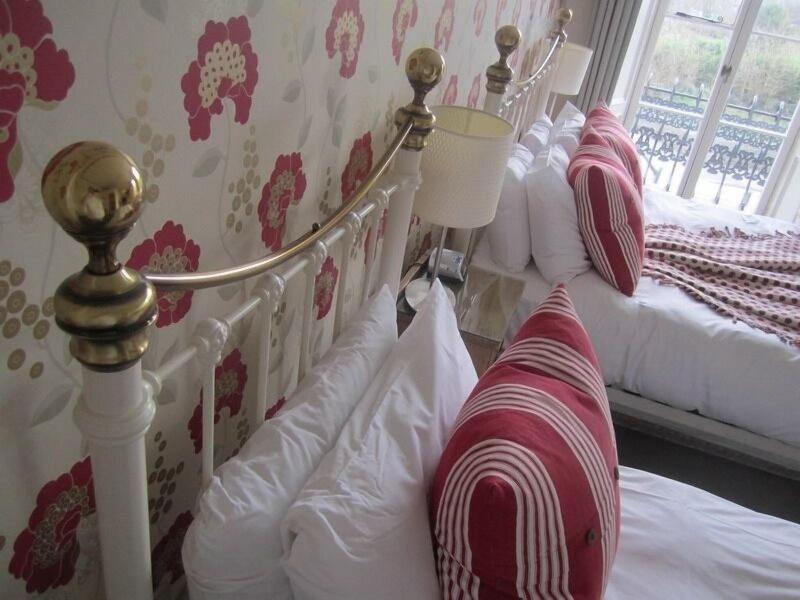 Yeo Dale Hotel - Oda
