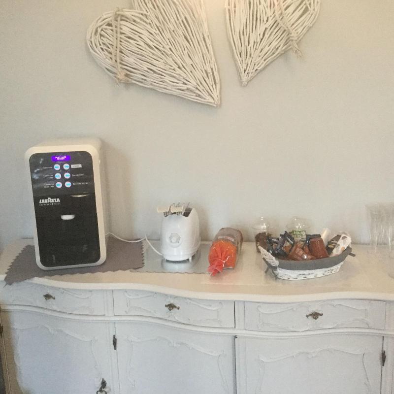 Bed And Breakfast Le Cupole Di Trieste - Restoran