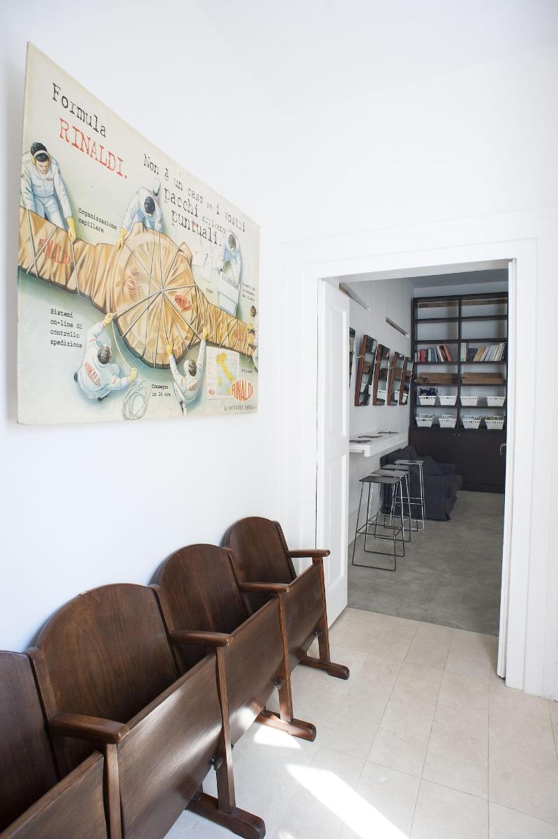 Belledonne Suite & Gallery - Lobi