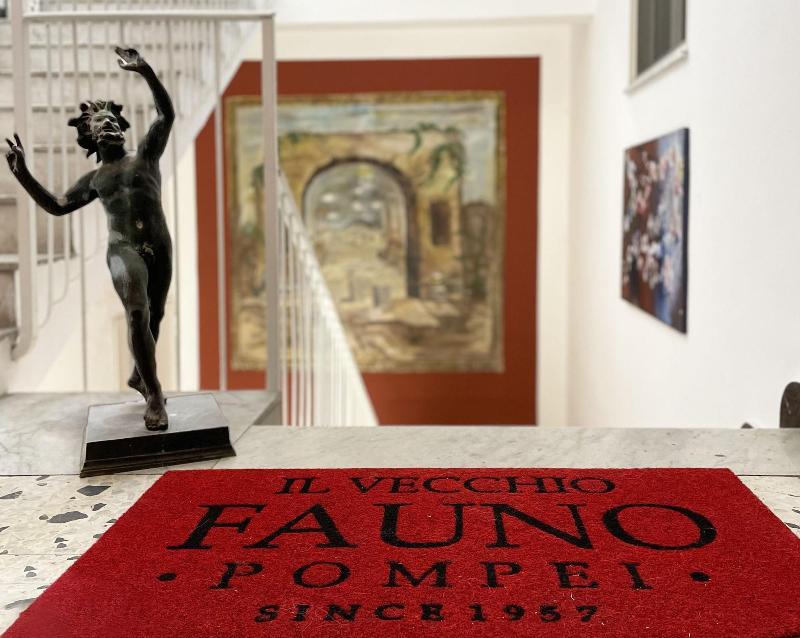Il Vecchio Fauno - Genel