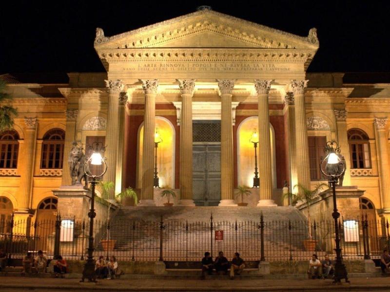 Montecarlo Palace - Genel