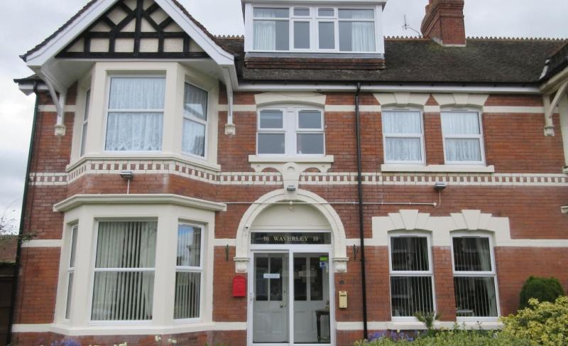 Waverley Bed & Breakfast - Genel
