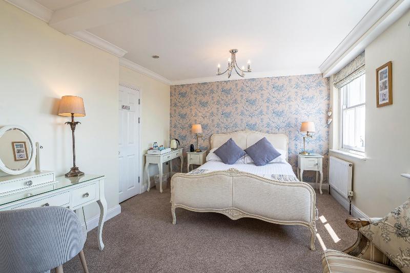 Hamiltons Boutique Hotel - Genel