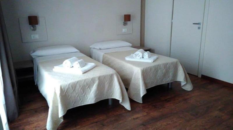 B&B Erifra' Piccolo Hotel - Oda