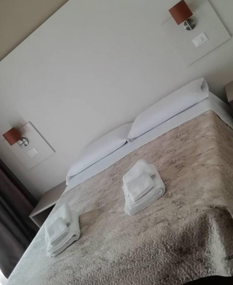 B&B Erifra' Piccolo Hotel - Oda