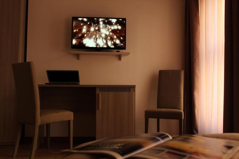 B&B Erifra' Piccolo Hotel - Oda