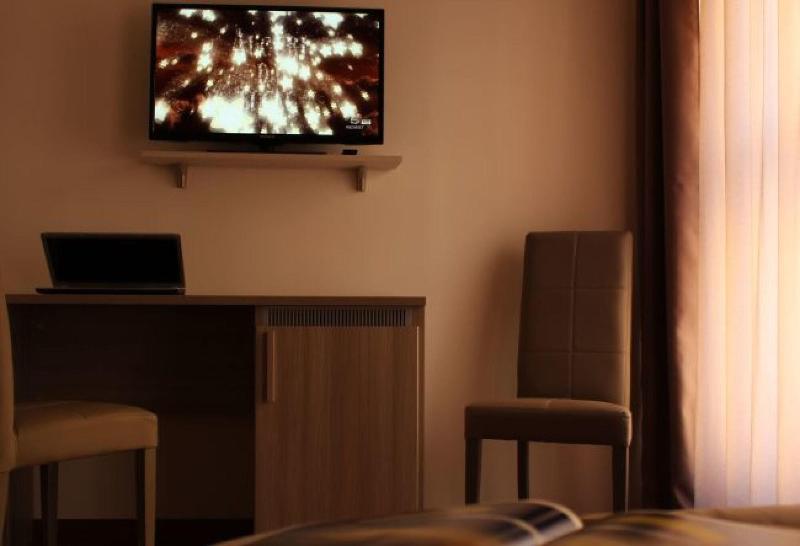 B&B Erifra' Piccolo Hotel - Oda