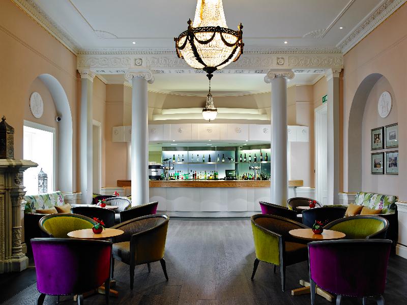 The Bromley Court Hotel - Bar