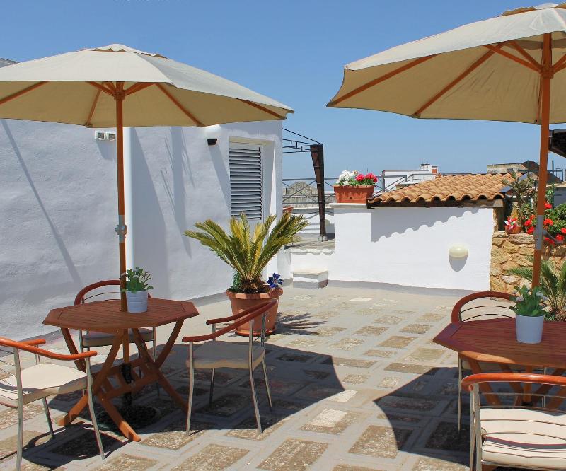 B&B La Corte Degli Spada - Teras