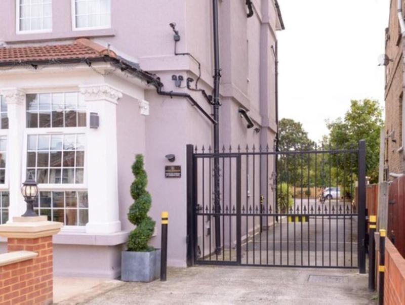 Imperial Guest House - Genel