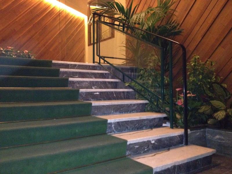 B&B Living - Genel