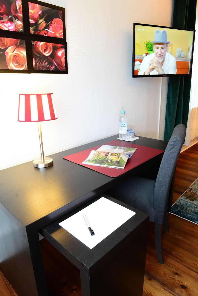 Lilis Kleines Hotel - Oda