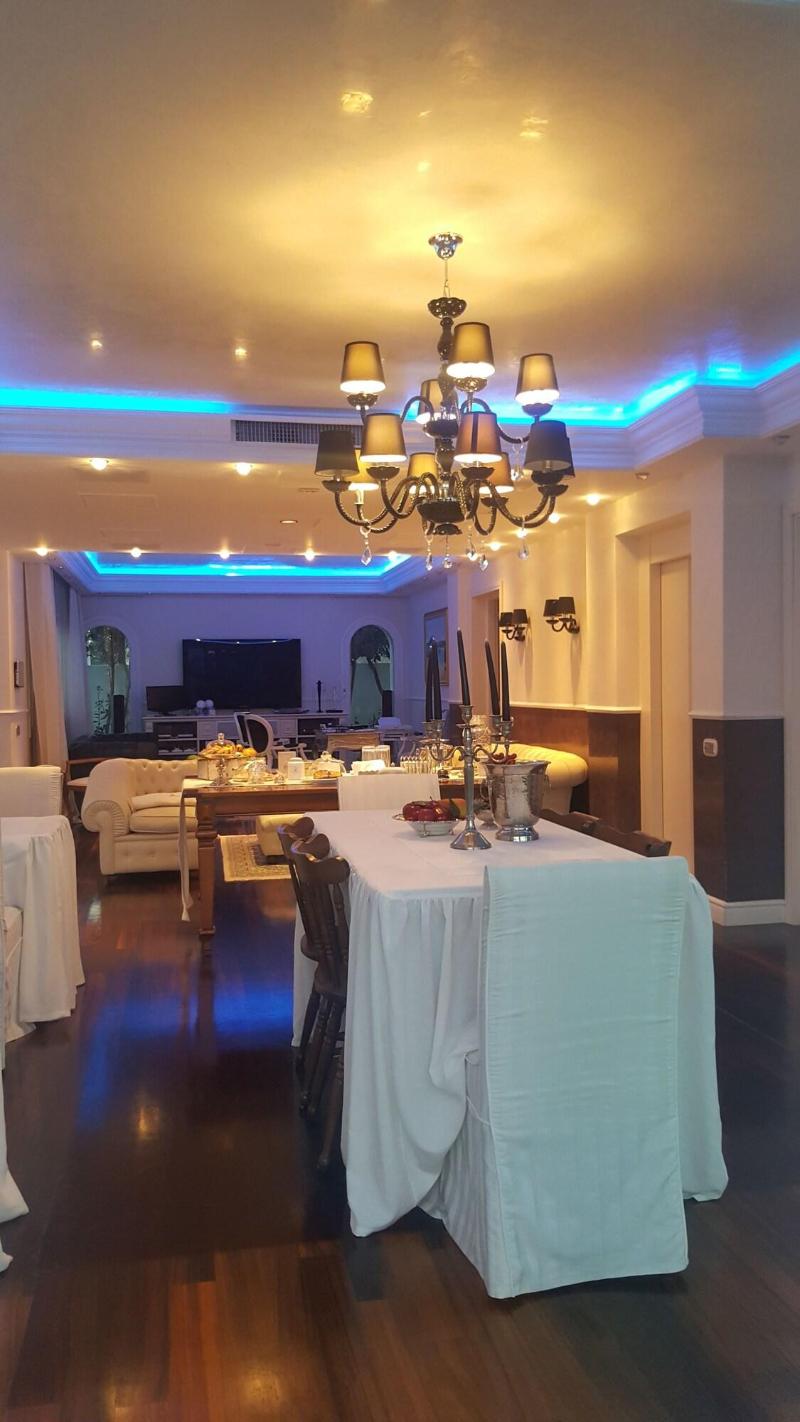 White House Luxury Hospitality - Bar