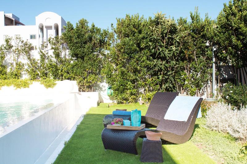 White House Luxury Hospitality - Genel
