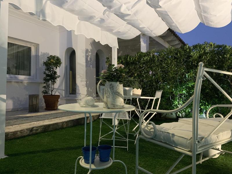 White House Luxury Hospitality - Genel