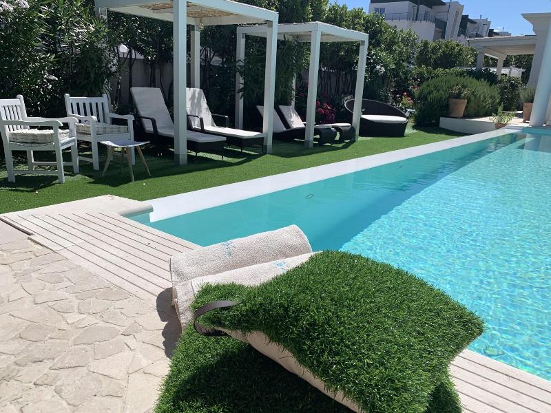 White House Luxury Hospitality - Genel