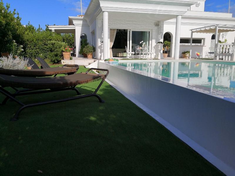 White House Luxury Hospitality - Genel