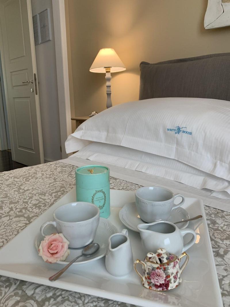 White House Luxury Hospitality - Oda
