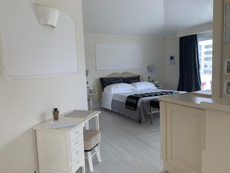 White House Luxury Hospitality - Oda