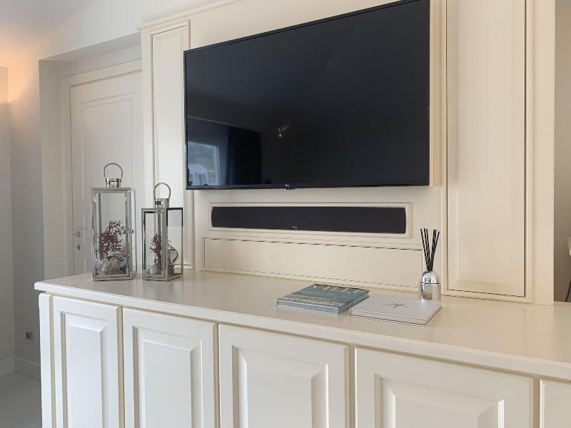 White House Luxury Hospitality - Oda