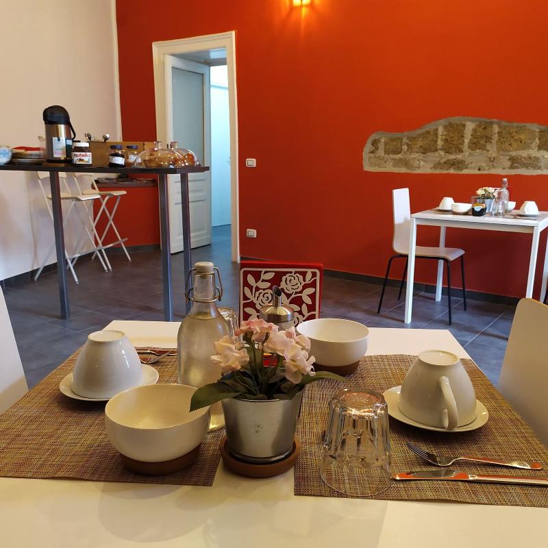Vic' Street B&B - Restoran