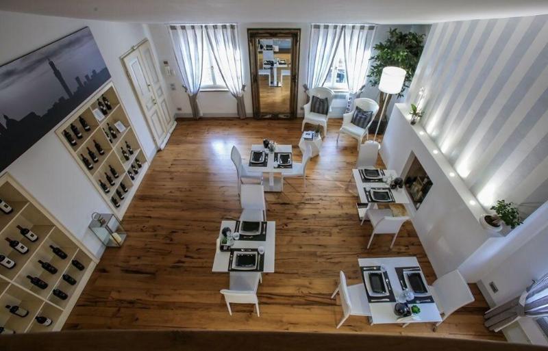 B&B Le Logge Luxury Rooms - Restoran
