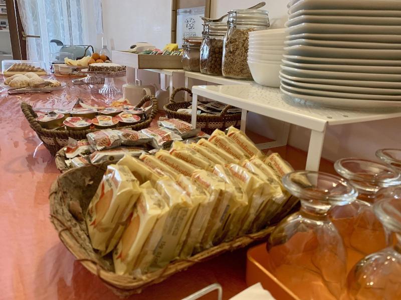 B&B All'Ombra degli Ulivi - Restoran