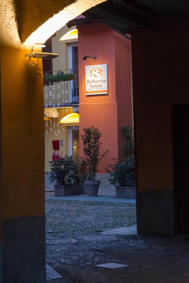 BelSorrisoVarese - Dormire Felice Rooms&Apartments - Genel