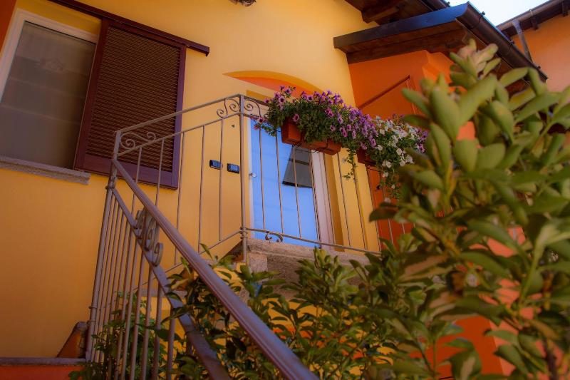 BelSorrisoVarese - Dormire Felice Rooms&Apartments - Genel