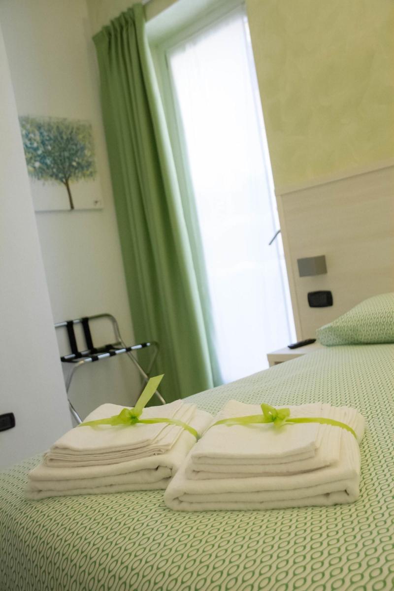 BelSorrisoVarese - Dormire Felice Rooms&Apartments - Oda