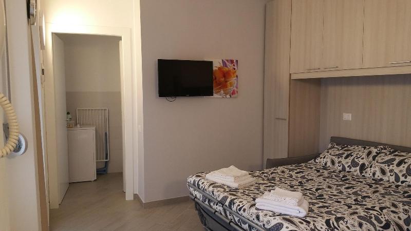 BelSorrisoVarese - Dormire Felice Rooms&Apartments - Oda