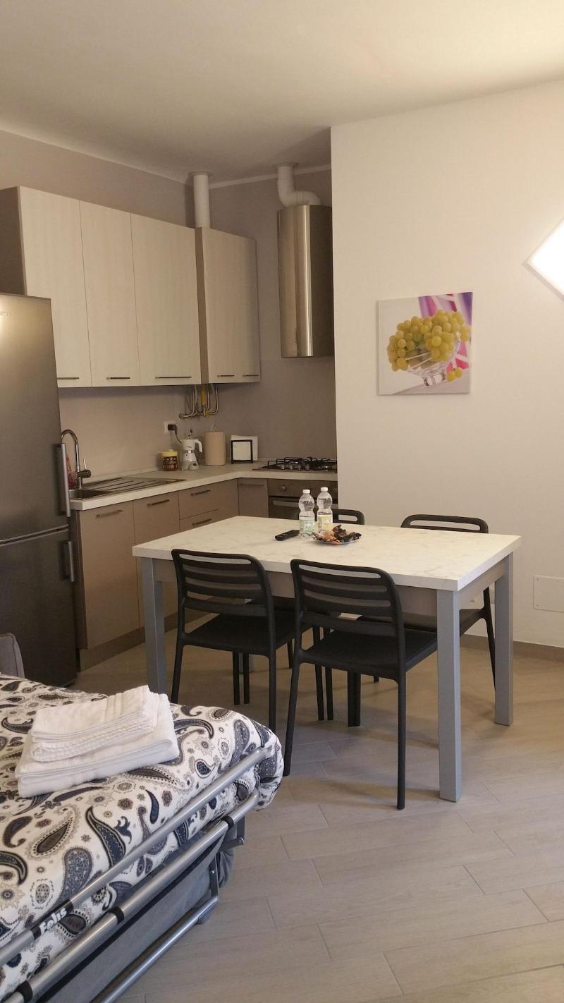 BelSorrisoVarese - Dormire Felice Rooms&Apartments - Oda