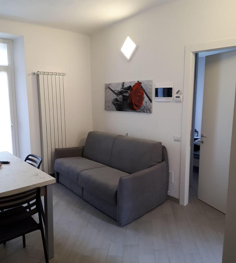 BelSorrisoVarese - Dormire Felice Rooms&Apartments - Oda