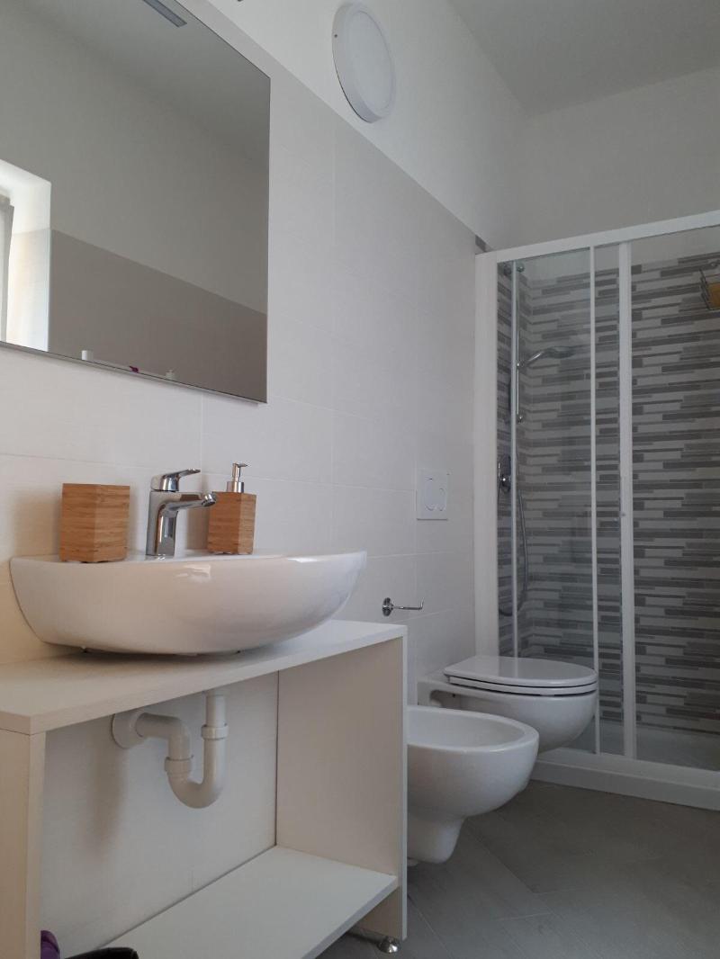 BelSorrisoVarese - Dormire Felice Rooms&Apartments - Oda