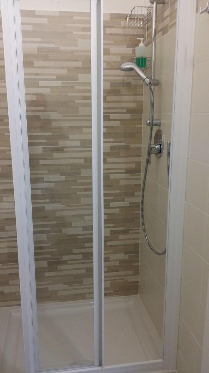 BelSorrisoVarese - Dormire Felice Rooms&Apartments - Oda